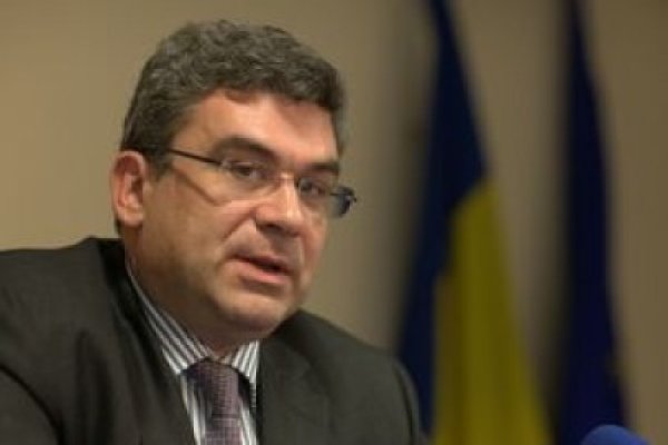 Baconschi: Nu dramatizez şi nu mă victimizez, nu s-a născut nimeni ministru